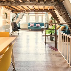Apartment The Hendrik House In Old Town, Antwerp